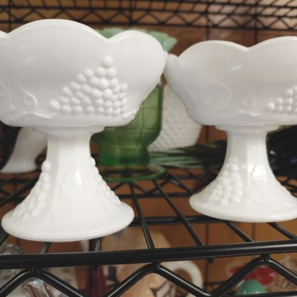 Indiana Glass vintage candle holders - Picture 1 of 10